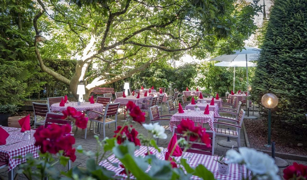 Hotel Restaurant Aux Sapins Thann Eksteriør bilde