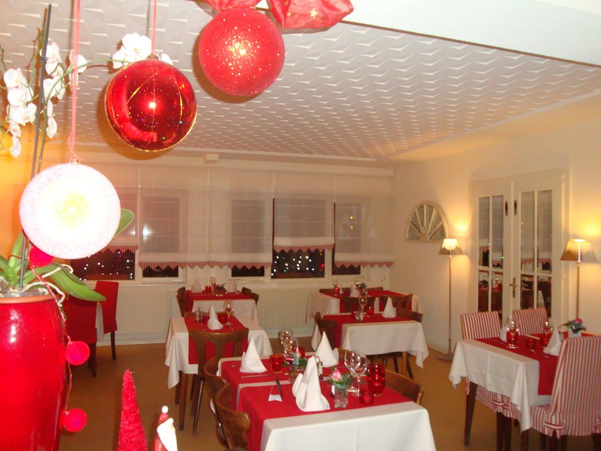 Hotel Restaurant Aux Sapins Thann Eksteriør bilde