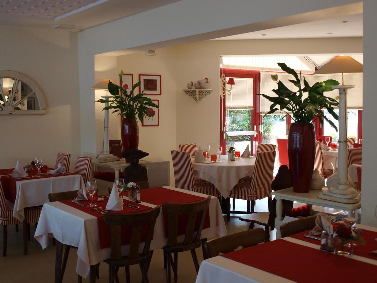Hotel Restaurant Aux Sapins Thann Eksteriør bilde